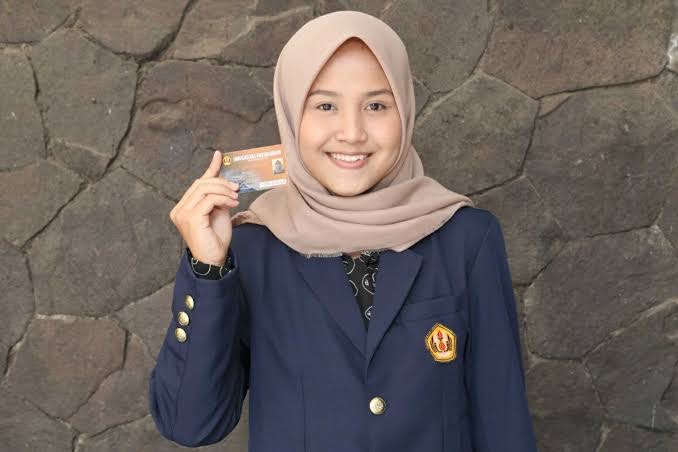 penutun penjelasan kartu mahasiswa